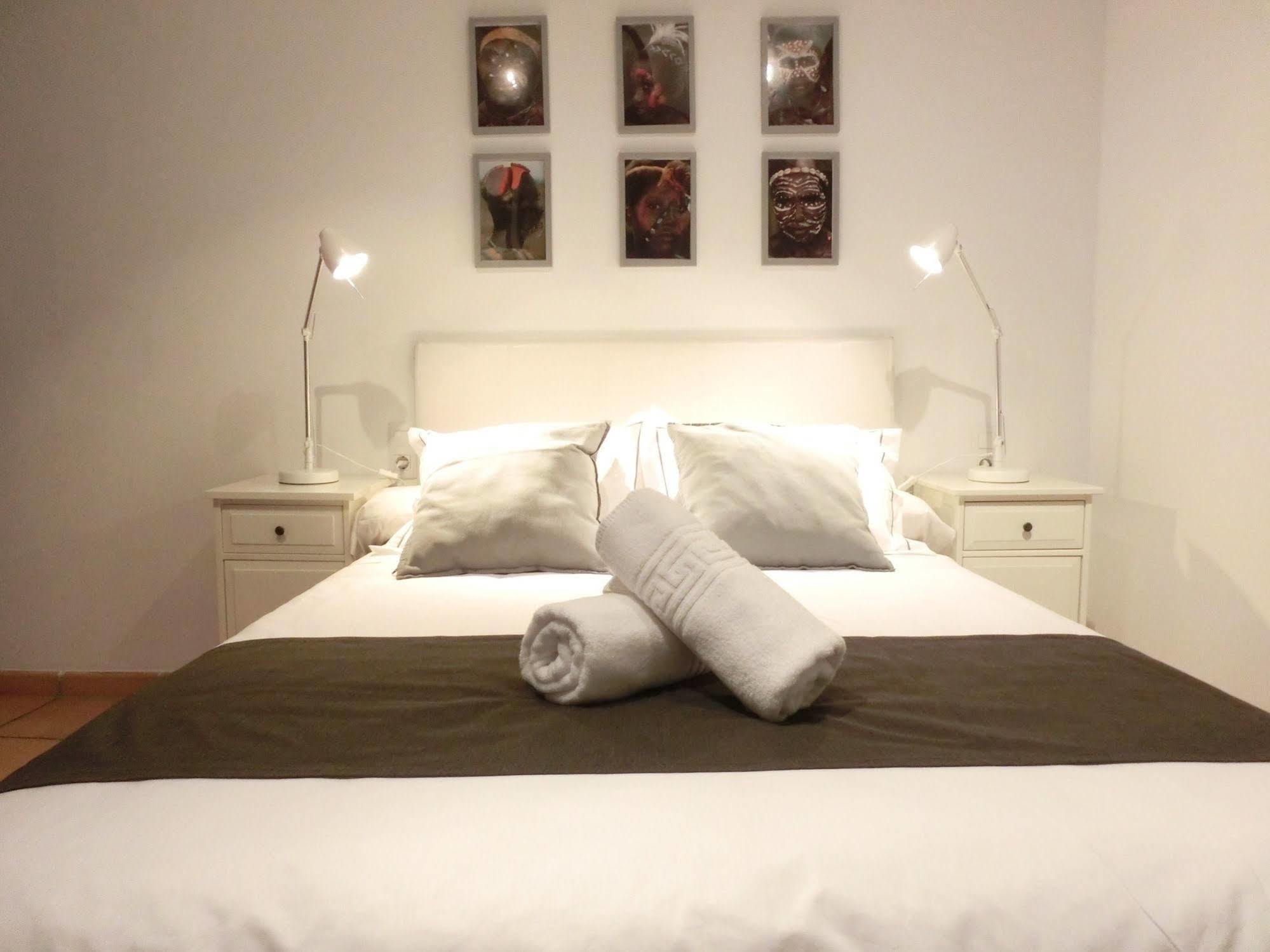Total Valencia Elegance Apartment ภายนอก รูปภาพ